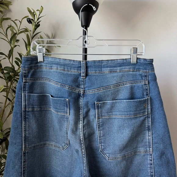 Anthropologie The Kenna Mid-Rise Heritage Barrel Jeans by Pilcro Denim Knit 30 - Picture 6 of 8